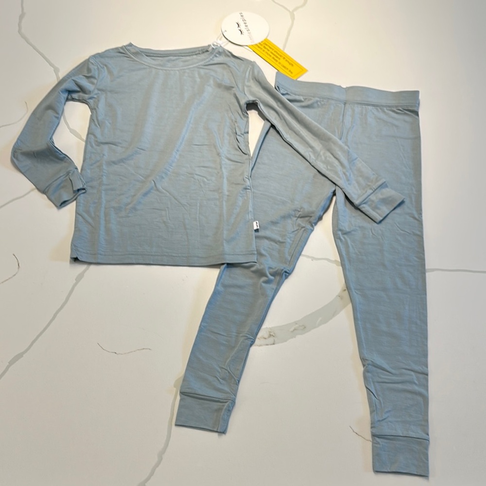 NWT Little sleepies stormy two piece bamboo pajama set blue gray size 4T